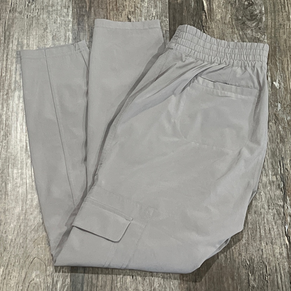 Athleta Light Gray Athletic Pants